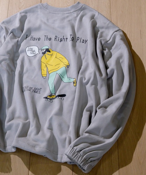 JOHN'S CLOSET(ジョンズクローゼット)の「【i】裏毛 クルーネック プリントトレーナー スウェット(スウェット・メンズ・パープル/グレー/サックスブルー/ライトグリーン/ブラック/ホワイト/ホワイト系その他/ホワイト系その他2/ホワイト系その他3/ブラック系その他2/ブルー系その他/パープル系その他/ブラック系その他/グレー系その他・LARGE/MEDIUM)」の9枚目の写真