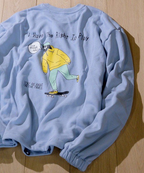 JOHN'S CLOSET(ジョンズクローゼット)の「【i】裏毛 クルーネック プリントトレーナー スウェット(スウェット・メンズ・パープル/グレー/サックスブルー/ライトグリーン/ブラック/ホワイト/ホワイト系その他/ホワイト系その他2/ホワイト系その他3/ブラック系その他2/ブルー系その他/パープル系その他/ブラック系その他/グレー系その他・LARGE/MEDIUM)」の12枚目の写真