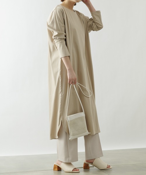 COLONY 2139（コロニートゥーワンスリーナイン）の「《抗菌・防臭》【SMART COLLECTION】抗菌スマート前後差長袖ワンピース（ワンピース・レディース・オフホワイト/カーキ/ブラック/ベージュ・MEDIUM/LARGE）」の3枚目の写真