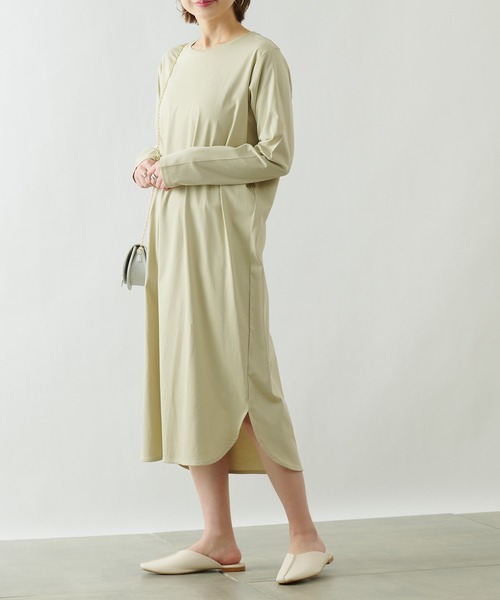 COLONY 2139（コロニートゥーワンスリーナイン）の「《抗菌・防臭》【SMART COLLECTION】抗菌スマート前後差長袖ワンピース（ワンピース・レディース・オフホワイト/カーキ/ブラック/ベージュ・MEDIUM/LARGE）」の4枚目の写真