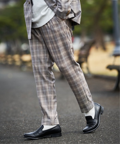 EDIFICE（エディフィス）の「TRトロ 1P イージーパンツ（その他パンツ・メンズ・ベージュ/ベージュ系その他・SMALL/MEDIUM/LARGE/X-LARGE）」の2枚目の写真