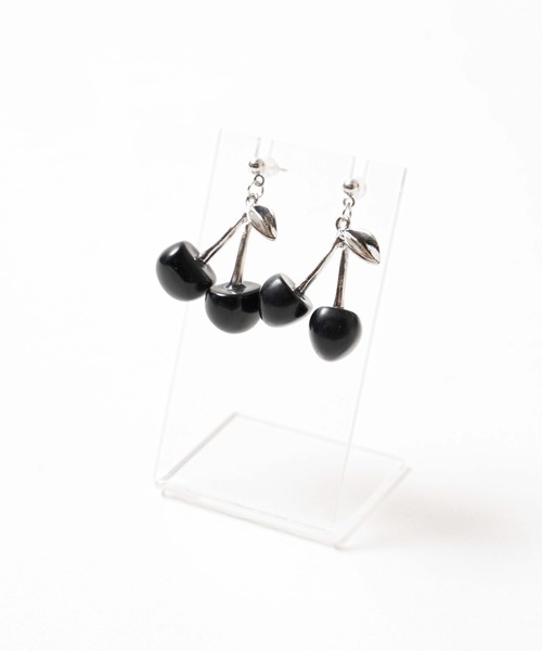 WEGO(ウィゴー)の「WEGO/チェリーピアス(ピアス(両耳用)・レディース・その他1・FREE)」の1枚目の写真