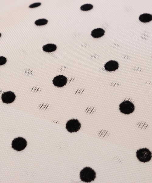 pink adobe(ピンクアドベ)の「◆ドット柄チュールトート(トートバッグ・レディース・ブラック系/ベージュ系・00)」の5枚目の写真