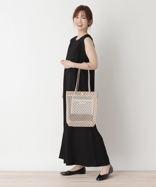 pink adobe(ピンクアドベ)の「◆ドット柄チュールトート(トートバッグ・レディース・ブラック系/ベージュ系・00)」の4枚目の写真