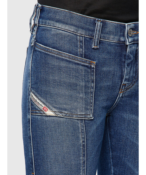 DIESEL（ディーゼル）の「DIESEL FW21 サステナブル デニム レディース フレア スキニー スリット（デニムパンツ・レディース・インディゴブルー・25inch/24inch/26inch/27inch/28inch/23inch/29inch/30inch）」の3枚目の写真