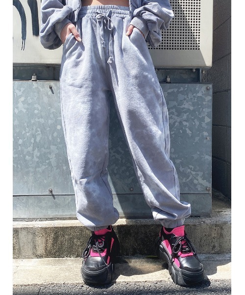 one way(ワンウェイ)の「【oneway Jeans】タイダイジョガーパンツ(スウェットパンツ・レディース・ライトグレー/グレー/ダークブルー/ホワイト/ライトパープル・FREE)」の4枚目の写真