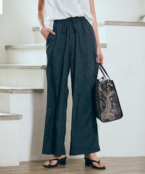 Andemiu（アンデミュウ）の「プリーツパンツ950333（その他パンツ・レディース・ブラック/ブラウン/グリーン/カーキ/オレンジ・FREE）」の4枚目の写真