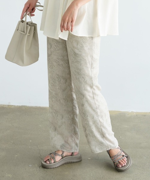 Chiaro（キアロ）の「マーブル柄ストレートパンツ（その他パンツ・レディース・グレー/グリーン・FREE）」の2枚目の写真