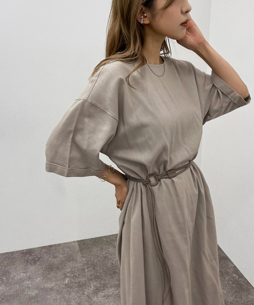 apres jour mignon(アプレジュールミニョン)の「リネン混Aラインワンピース【ZOZOTOWN限定アイテム】(ワンピース・レディース・ナチュラル/ブラック/ベージュ・X-LARGE/フリー)」の2枚目の写真