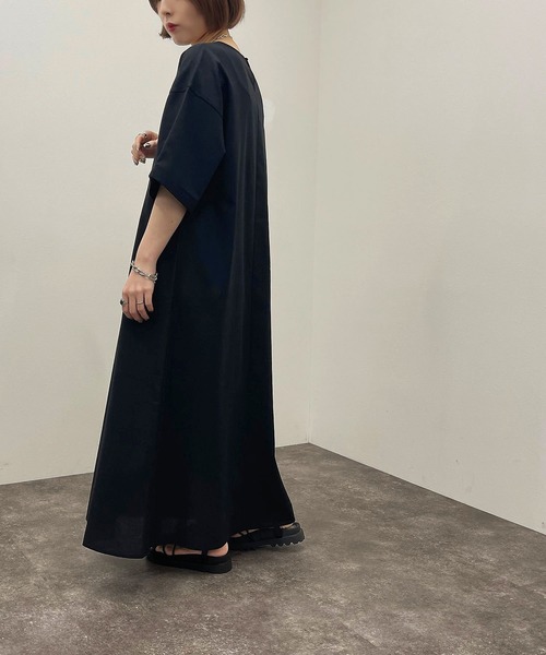 apres jour mignon(アプレジュールミニョン)の「リネン混Aラインワンピース【ZOZOTOWN限定アイテム】(ワンピース・レディース・ナチュラル/ブラック/ベージュ・X-LARGE/フリー)」の1枚目の写真