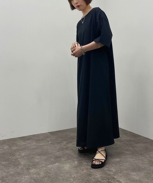 apres jour mignon(アプレジュールミニョン)の「リネン混Aラインワンピース【ZOZOTOWN限定アイテム】(ワンピース・レディース・ナチュラル/ブラック/ベージュ・X-LARGE/フリー)」の6枚目の写真