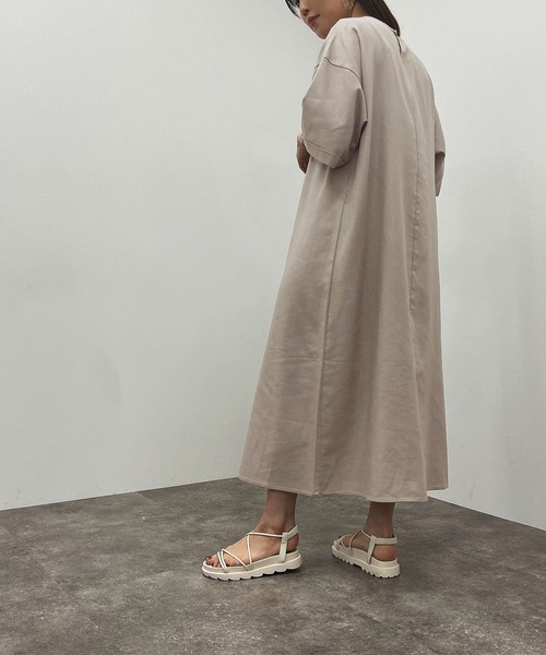 apres jour mignon(アプレジュールミニョン)の「リネン混Aラインワンピース【ZOZOTOWN限定アイテム】(ワンピース・レディース・ナチュラル/ブラック/ベージュ・X-LARGE/フリー)」の13枚目の写真