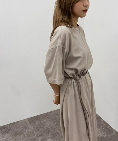 apres jour mignon(アプレジュールミニョン)の「リネン混Aラインワンピース【ZOZOTOWN限定アイテム】(ワンピース・レディース・ナチュラル/ブラック/ベージュ・X-LARGE/フリー)」の19枚目の写真