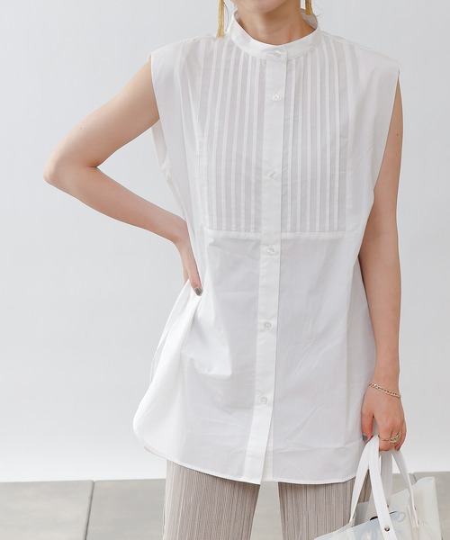 COLONY 2139（コロニートゥーワンスリーナイン）の「【WEB・一部店舗限定】ピンタックノースリーブブラウス（シャツ/ブラウス・レディース・ブラック/オフホワイト・FREE）」の6枚目の写真