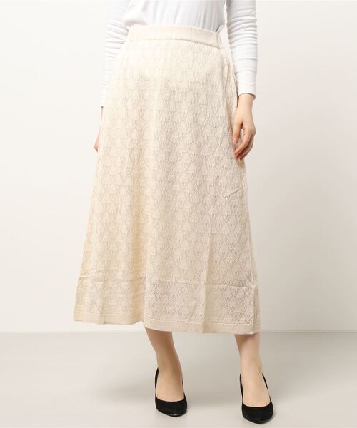 Lugnoncure（ルノンキュール）の「透かし編みフレアスカート（スカート・レディース・キナリ/グレー/チャコール・ﾌﾘ-）」の4枚目の写真