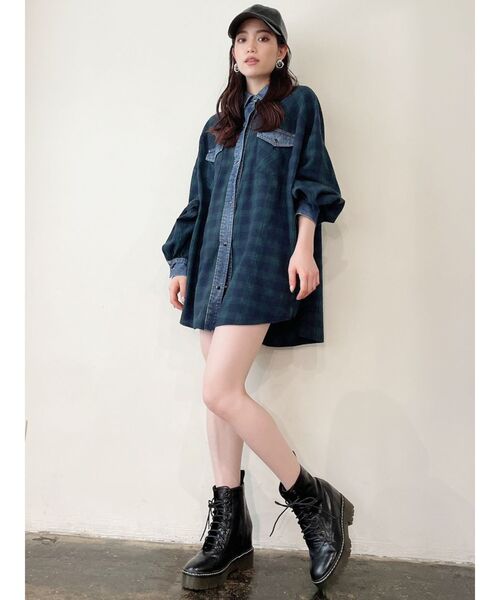 GYDA（ジェイダ）の「デニムドッキングチェックBIG シャツ（シャツ/ブラウス・レディース・ブラック/グリーン/マスタード・FREE）」の15枚目の写真
