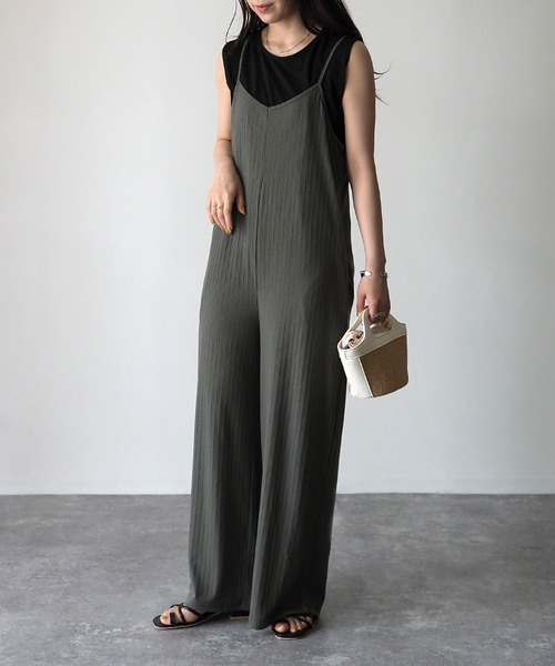 Riberry（リベリー）の「バックレースアップキャミサロペット（サロペット/オーバーオール・レディース・ブラック/ベージュ/ブラウン/カーキ・MEDIUM）」の4枚目の写真