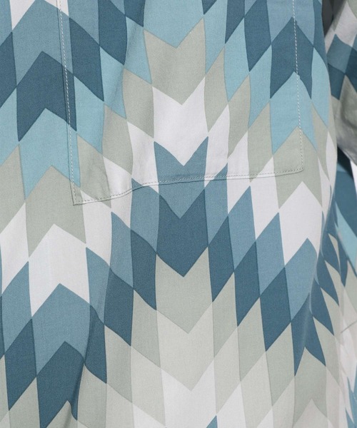 niko and...(ニコアンド)の「ジオメトリックオープンシャツ(シャツ/ブラウス・メンズ・ライトブルー/ネイビー/マスタード・MEDIUM/LARGE)」の17枚目の写真