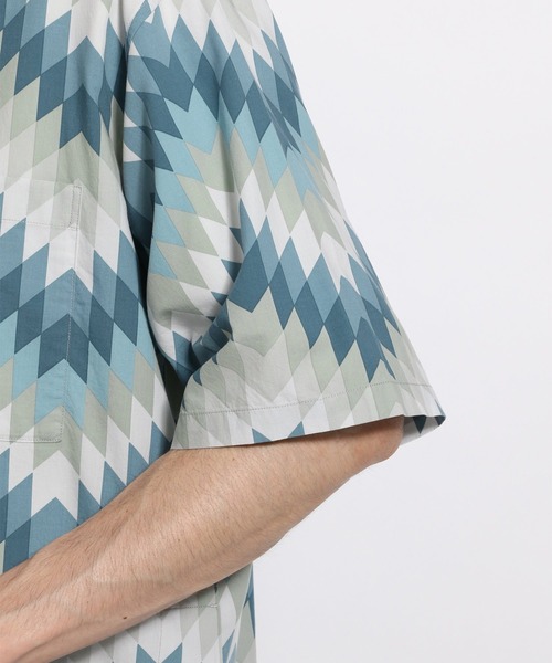 niko and...(ニコアンド)の「ジオメトリックオープンシャツ(シャツ/ブラウス・メンズ・ライトブルー/ネイビー/マスタード・MEDIUM/LARGE)」の13枚目の写真