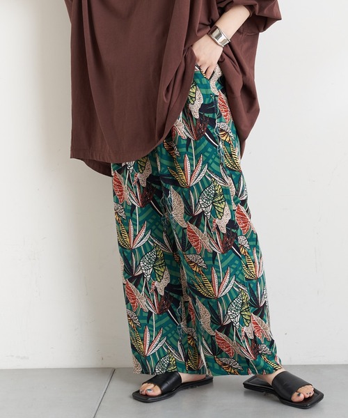 CIAOPANIC TYPY（チャオパニックティピー）の「アフリカンバティック柄イージーパンツ（その他パンツ・レディース・ブラウン/グリーン/イエロー・ONE SIZE）」の2枚目の写真