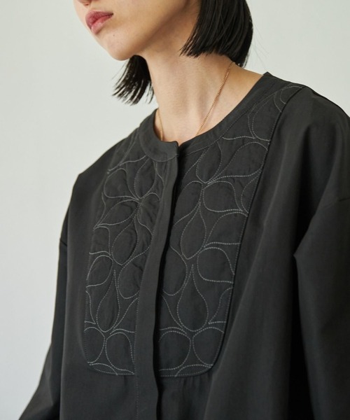 SALE✩.*˚ NOWOS 日本製キルティングデザイン入り シャツ ブラウス SALE✩.*˚ NOWOS 日本製キルティングデザイン入り シャツ ブラウス