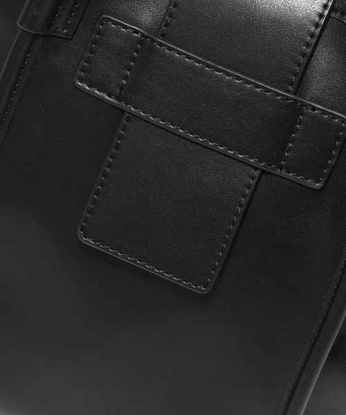 LAKOLE(ラコレ)の「ベルテッドトートバッグ / 215171(トートバッグ・レディース・オフホワイト/ブラック/ベージュ・FREE)」の18枚目の写真