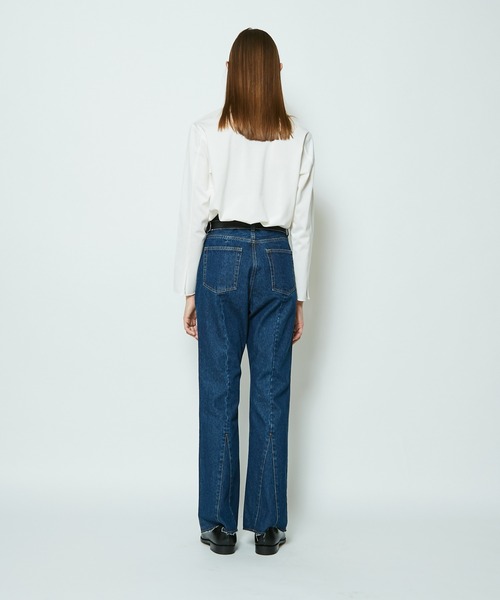 CIAOPANIC（チャオパニック）の「バック切替ハイウエストフレアデニムパンツ（デニムパンツ・レディース・ブラック/ブルー・SMALL/MEDIUM）」の15枚目の写真