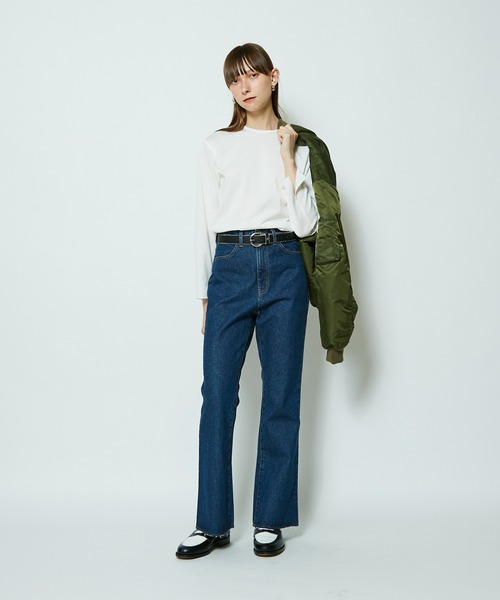 CIAOPANIC（チャオパニック）の「バック切替ハイウエストフレアデニムパンツ（デニムパンツ・レディース・ブラック/ブルー・SMALL/MEDIUM）」の18枚目の写真