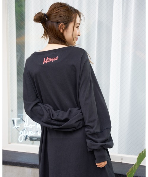 MILKFED.（ミルクフェド）の「VOLUME SLEEVE BIG TOP（Tシャツ/カットソー・レディース・ホワイト/ブラック/ベージュ・ONE SIZE）」の16枚目の写真