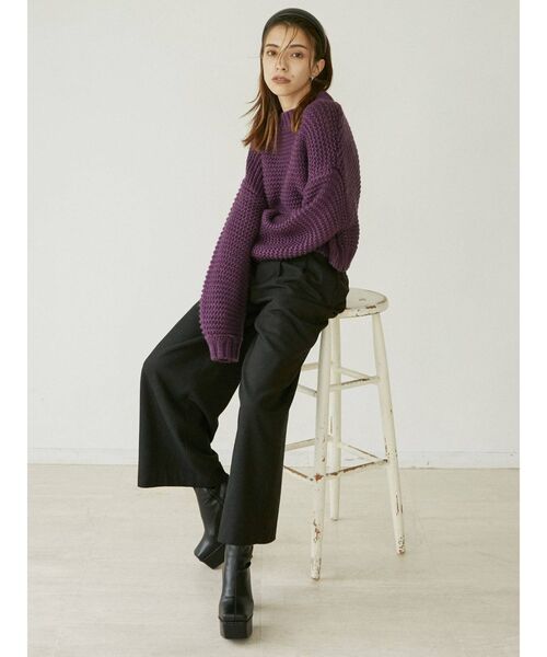 EVRIS（エヴリス）の「ステッチチャンキーヒールショートブーツ（ブーツ・レディース・ブラック/ベージュ・SMALL/MEDIUM/LARGE）」の16枚目の写真