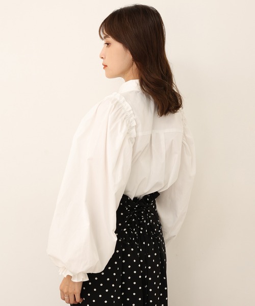 one after another NICE CLAUP（ワンアフターアナザーナイスクラップ）の「【WEB限定/大好評リバイバルアイテム】ボリュームスリーブ刺繍襟ブラウス（シャツ/ブラウス・レディース・ベージュ/オフホワイト/ブラック系その他/ブラウン系その他・FREE）」の11枚目の写真