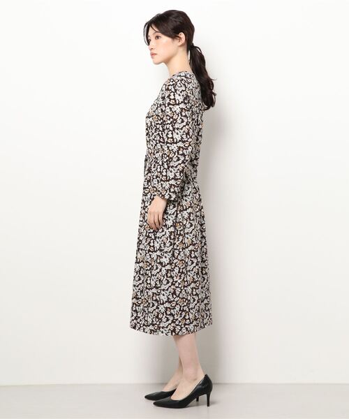 NOMBRE IMPAIR（ノンブルアンペール）の「ミドルフラワー ラグラン