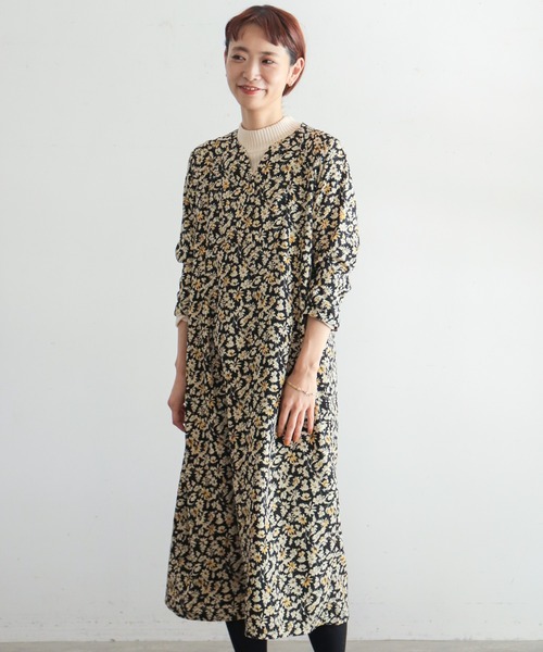 NOMBRE IMPAIR(ノンブルアンペール)の「ミドルフラワー ラグランワンピース(ワンピース・レディース・ブラック/ブラウン・FREE)」の2枚目の写真
