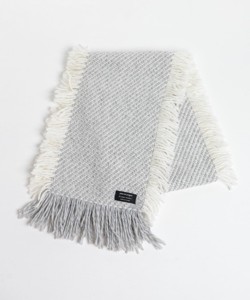 KBF+（ケービーエフプラス）の「john branigan　FRINGED SCARF∴（ストール/ショール・レディース・ライトグレー/ネイビー・FREE）」の8枚目の写真