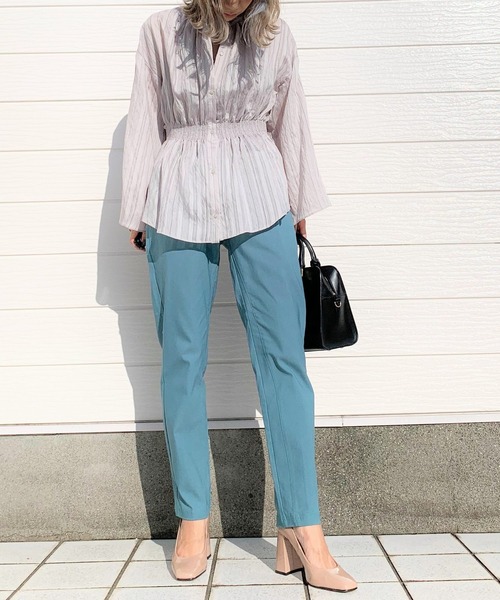 Q(キュー)の「ランダムストライプウエストシャーリングシャツ(シャツ/ブラウス・レディース・ライトグレー/ベージュ・MEDIUM)」の8枚目の写真