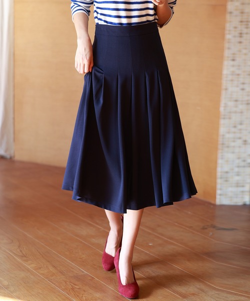 SAISON DE PAPILLON（セゾンドパピヨン）の「幅広プリーツスカート（スカート・レディース・ベージュ/パープル/ネイビー/チャコール/ブルーグレー/ブラック/ブラウン/カーキ・S/M/L）」の7枚目の写真