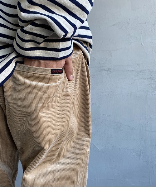 Gramicci（グラミチ）の「[GRAMICCI/グラミチ] コーデュロイルーズテーパードパンツ（その他パンツ・メンズ・ブラック/ベージュ/グレー・M/L/S）」の22枚目の写真
