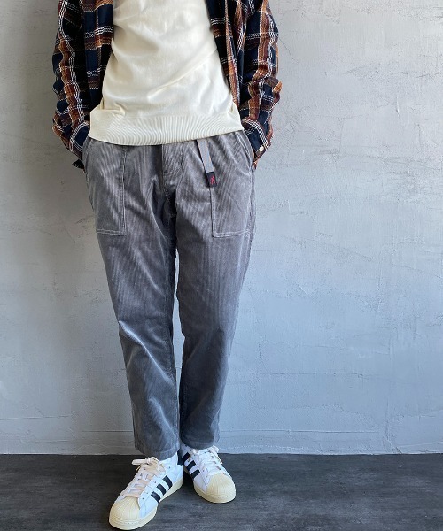 Gramicci（グラミチ）の「[GRAMICCI/グラミチ] コーデュロイルーズテーパードパンツ（その他パンツ・メンズ・ブラック/ベージュ/グレー・M/L/S）」の11枚目の写真