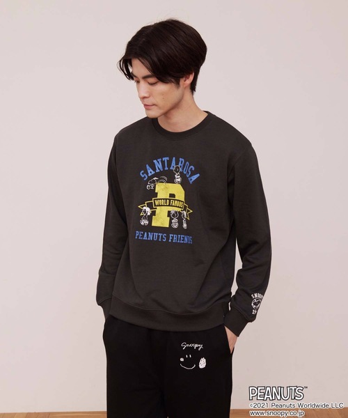 PEANUTS（ピーナッツ）の「【PEANUTS/ピーナッツ】 スヌーピー 裏毛スウェット トレーナー（スウェット・メンズ・ベージュ/スミクロ/オリーブ/ブルー/ブラック系その他/ホワイト系その他/ピンク/オフホワイト・X-LARGE/MEDIUM/LARGE）」の4枚目の写真