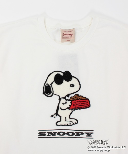 PEANUTS（ピーナッツ）の「【PEANUTS/ピーナッツ】 スヌーピー 裏毛スウェット トレーナー（スウェット・メンズ・ベージュ/スミクロ/オリーブ/ブルー/ブラック系その他/ホワイト系その他/ピンク/オフホワイト・X-LARGE/MEDIUM/LARGE）」の9枚目の写真