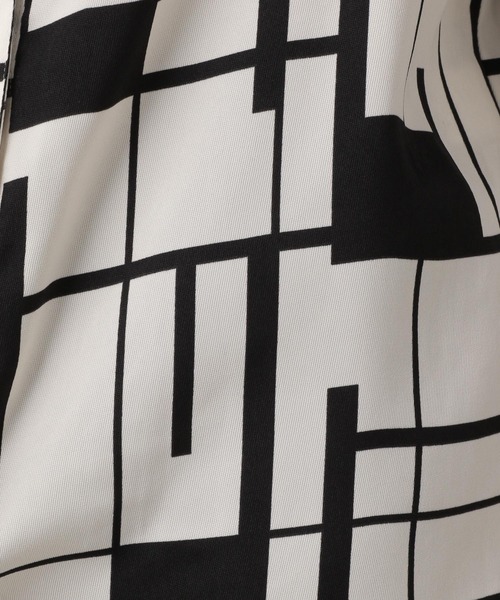 LEPSIM（レプシィム）の「幾何学柄ブラウス 229719（シャツ/ブラウス