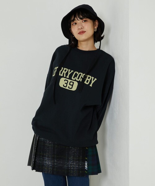 FREAK'S STORE（フリークスストア）の「▽【WEB限定】Gerry Cosby×FREAK'S STORE/ジェリー・コスビー　別注Cosbyカレッジロゴスウェット（スウェット・レディース・グレー/ブラック/パープル/イエロー/グリーン・ﾌﾘ-）」の9枚目の写真