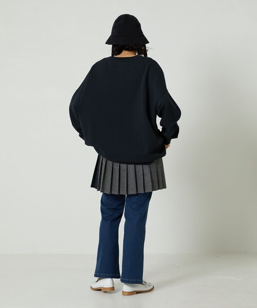 FREAK'S STORE（フリークスストア）の「▽【WEB限定】Gerry Cosby×FREAK'S STORE/ジェリー・コスビー　別注Cosbyカレッジロゴスウェット（スウェット・レディース・グレー/ブラック/パープル/イエロー/グリーン・ﾌﾘ-）」の14枚目の写真