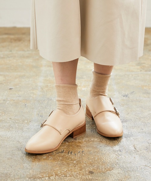 menue(メヌエ)の「ダブルモンクストラップシューズ(ドレスシューズ・レディース・ブラック/アイボリー・LL/3L/S/M/L/XS)」の5枚目の写真