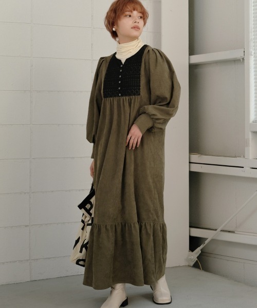 フロントレースフレアワンピース（ワンピース）｜Bab（バブ）の