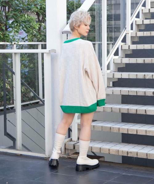 DuKKah（デュカ）の「Dukkah/【低身長向け】ブロックチェックバイカラーニット（ニット/セーター・レディース・ブラック/アイボリー・X-SMALL）」の16枚目の写真