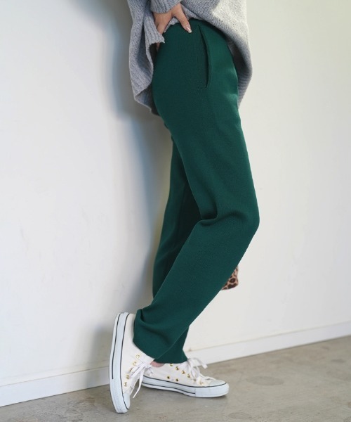 Futier land（フューティアランド）の「ウエストタックニットパンツ（その他パンツ・レディース・グレイッシュベージュ/チャコールグレー/ブラック/グリーン・FREE）」の18枚目の写真