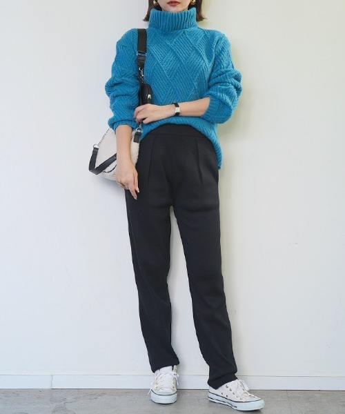 Futier land（フューティアランド）の「ウエストタックニットパンツ（その他パンツ・レディース・グレイッシュベージュ/チャコールグレー/ブラック/グリーン・FREE）」の12枚目の写真