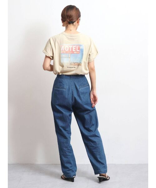 Ungrid(アングリッド)の「ハイウエストデニムルーズパンツ(その他パンツ・レディース・ブルー・SMALL/MEDIUM)」の16枚目の写真