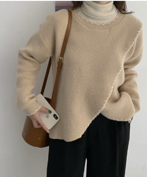 .KOM（ドットコム）の「A'GEM/9 × .kom『.kom/ドットケーオーエム』デザイン ニット/セーター（ニット/セーター・レディース・ベージュ/アイボリー/ボルドー・FREE）」の3枚目の写真